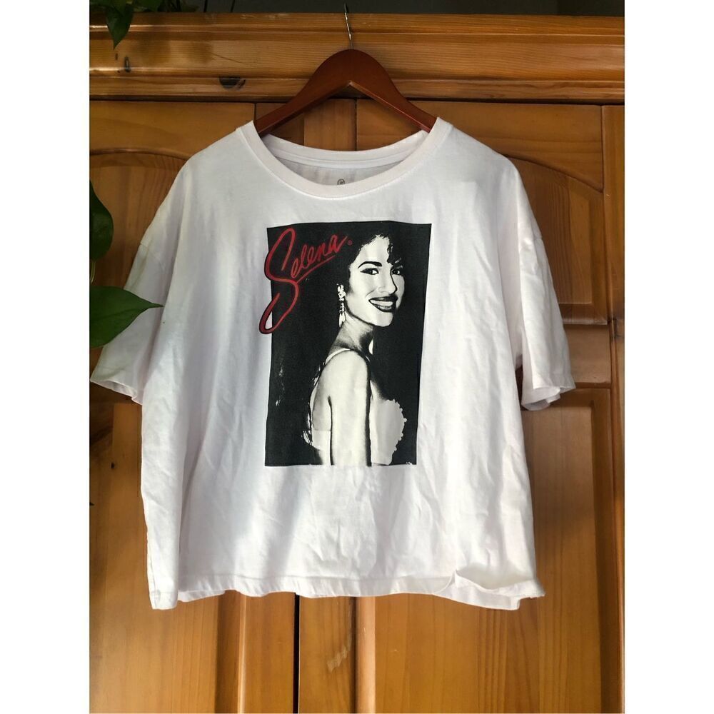 Selena Quintanilla Belly Cropped Shirt Womens white Size XXL/T